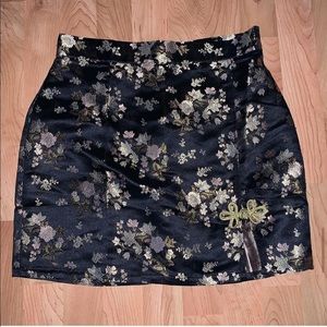 Fashionnova Satin Mini Skirt Size Large